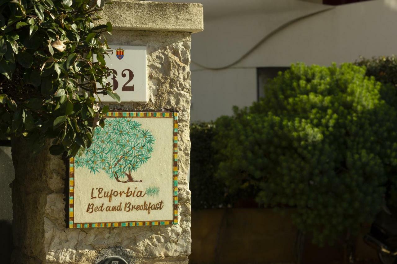 L'Euforbia Bed And Breakfast Αλγκέρο Εξωτερικό φωτογραφία